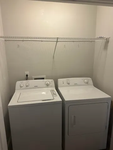 $1,100 | 214 West 8th Avenue, Unit 2, Tallahassee, FL 32303