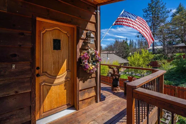 $495,000 | 181 Hanover Street, Weaverville, CA 96093