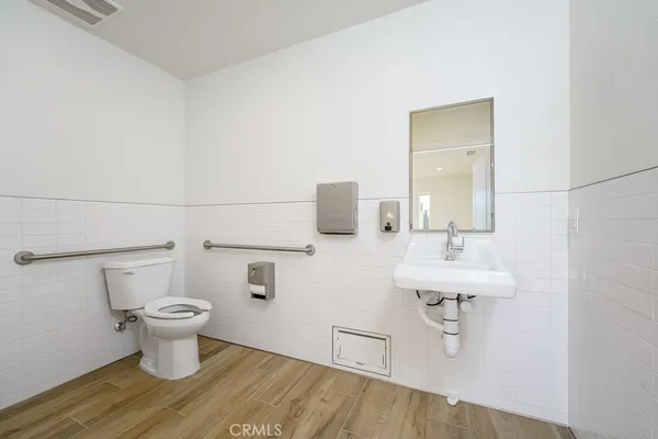 $7,200 | 3195 Doheny Way, Dana Point, CA 92629
