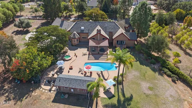 $2,695,000 | 1125 Spring Street, Oak View, CA 93022