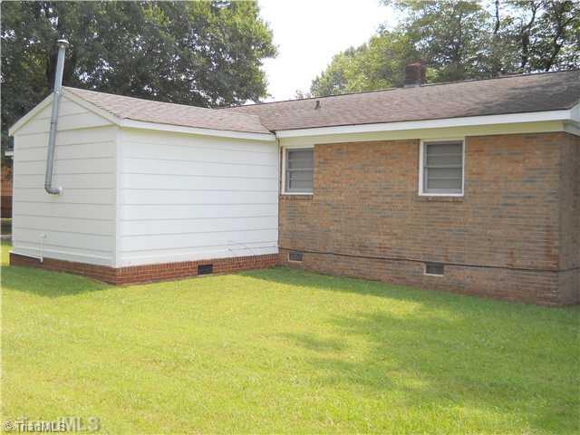 122 Biesecker Road Lexington, NC 27295 - Photo 8 of 10 Exterior Back.