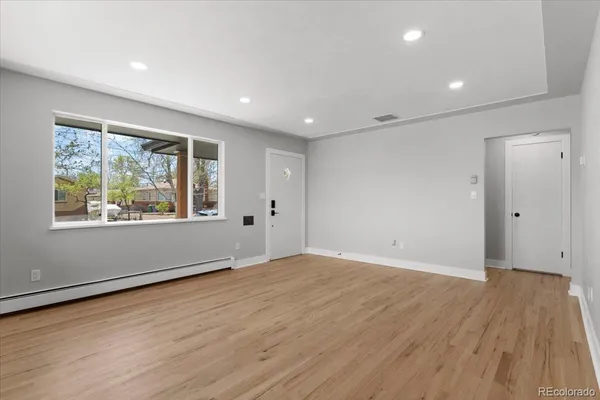 $4,000 | 2905 West 39th Avenue, Denver, CO 80211