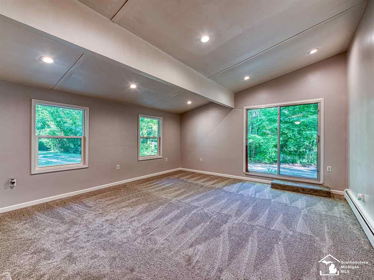 15063 West Dunbar Road Petersburg, MI 49270 - Photo 12 of 27 50024186-11.JPG