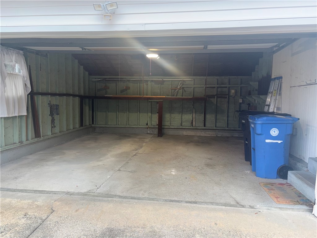 15 New Clark Road Cumberland, RI 02864 - Photo 4 of 32