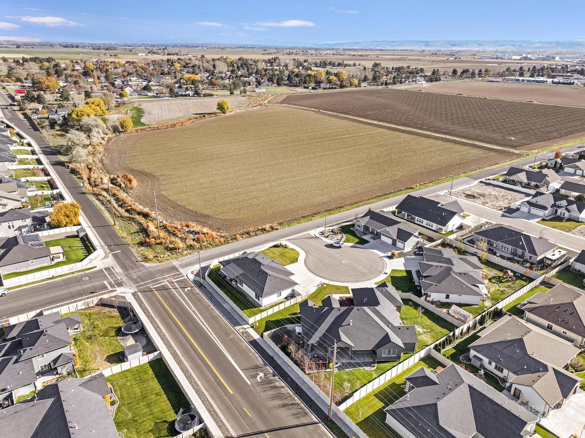 439 Meadowview Lane Twin Falls, ID 83301 - Photo 46 of 48 Overview of rural landscape featuring nearby suburban area