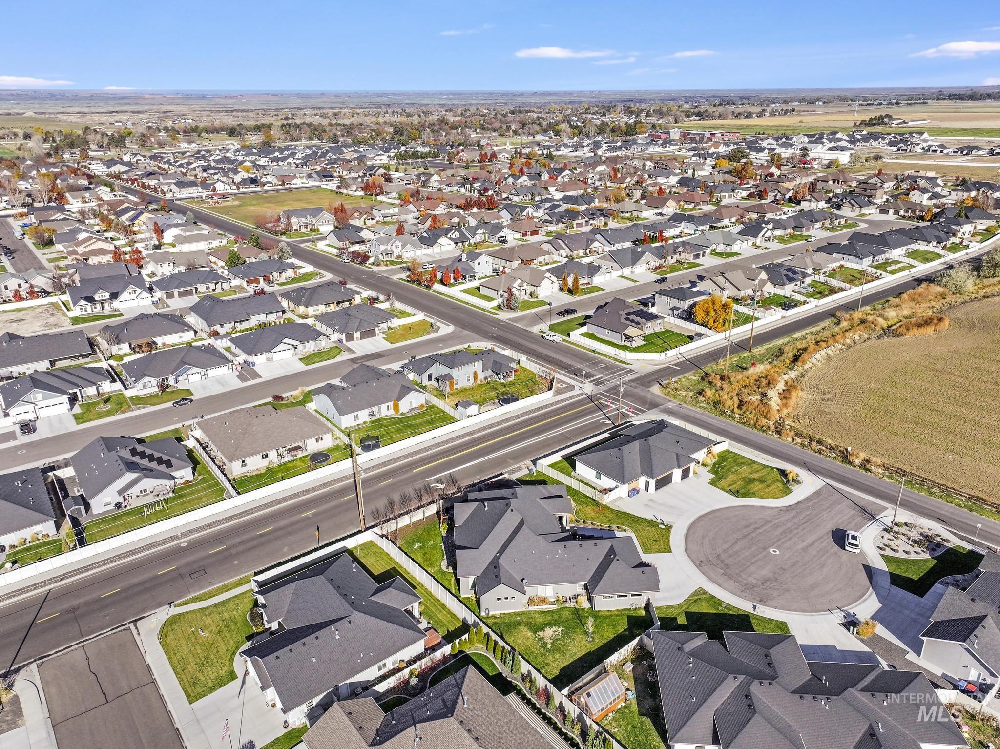 439 Meadowview Lane Twin Falls, ID 83301 - Photo 47 of 48 Aerial view of residential area