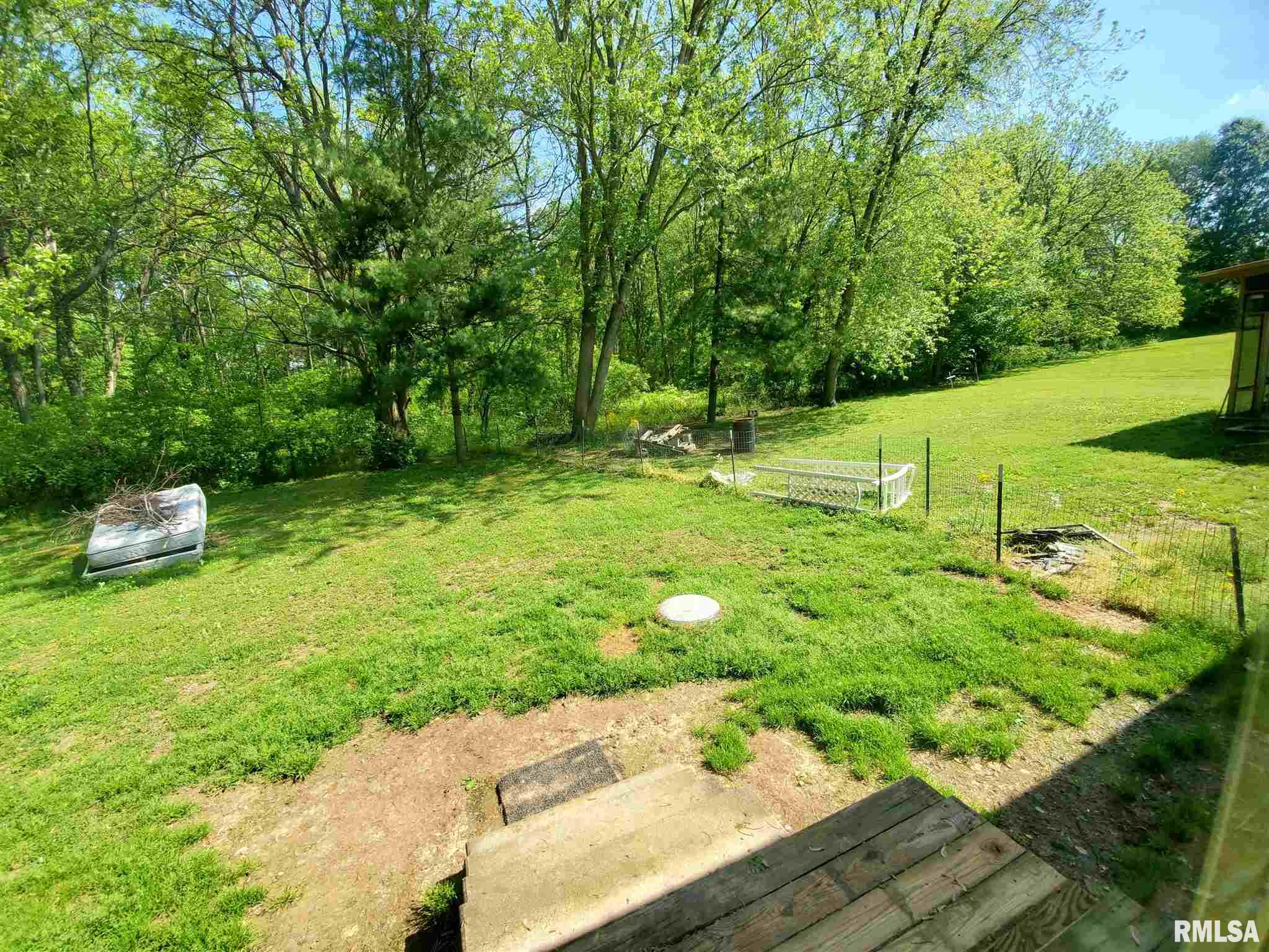 8333 Golf Course Road McLeansboro, IL 62859 - Photo 14 of 21 Gallery Image 14