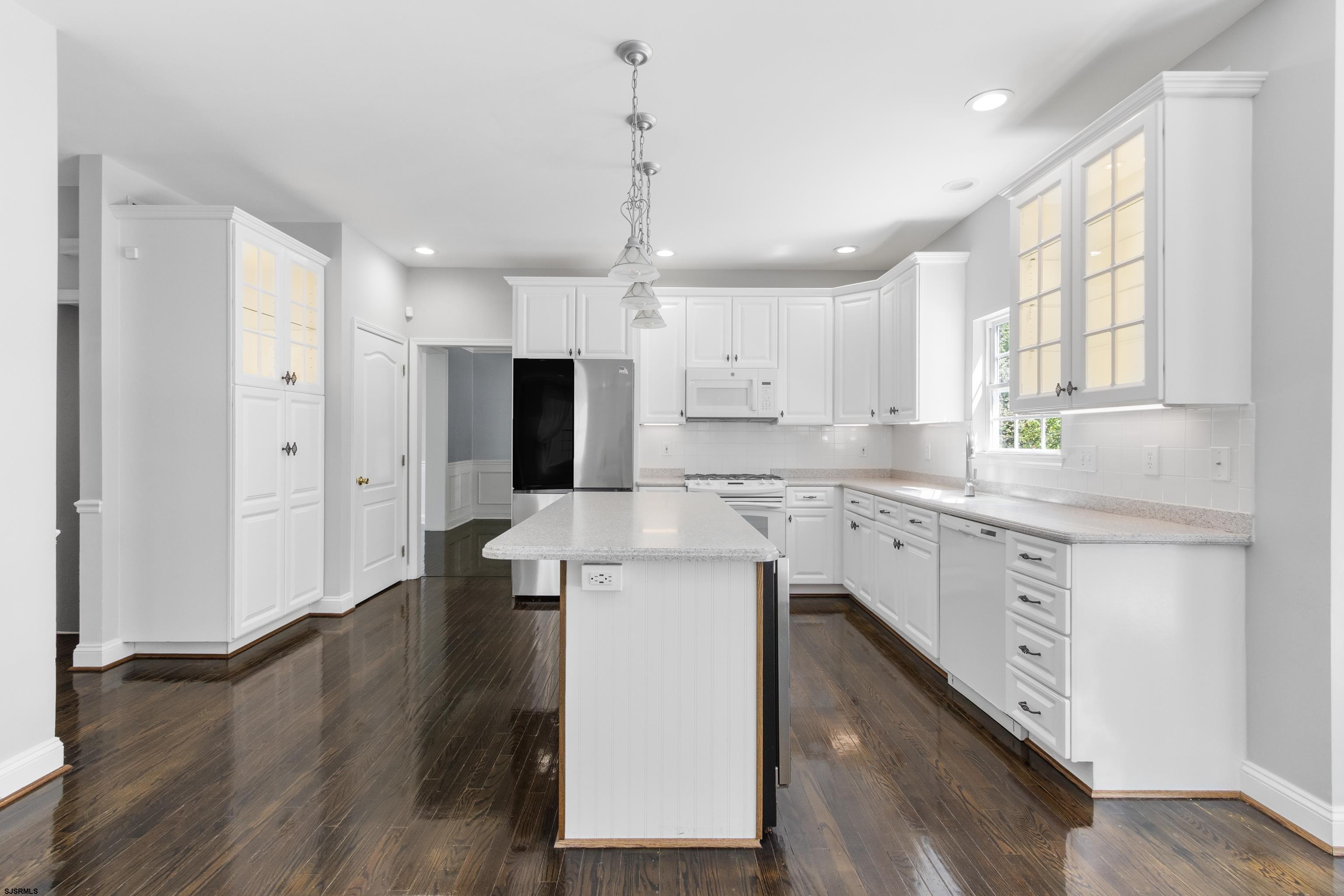 200 Prancer Road Egg Harbor Township, NJ 08234 - Photo 12 of 65