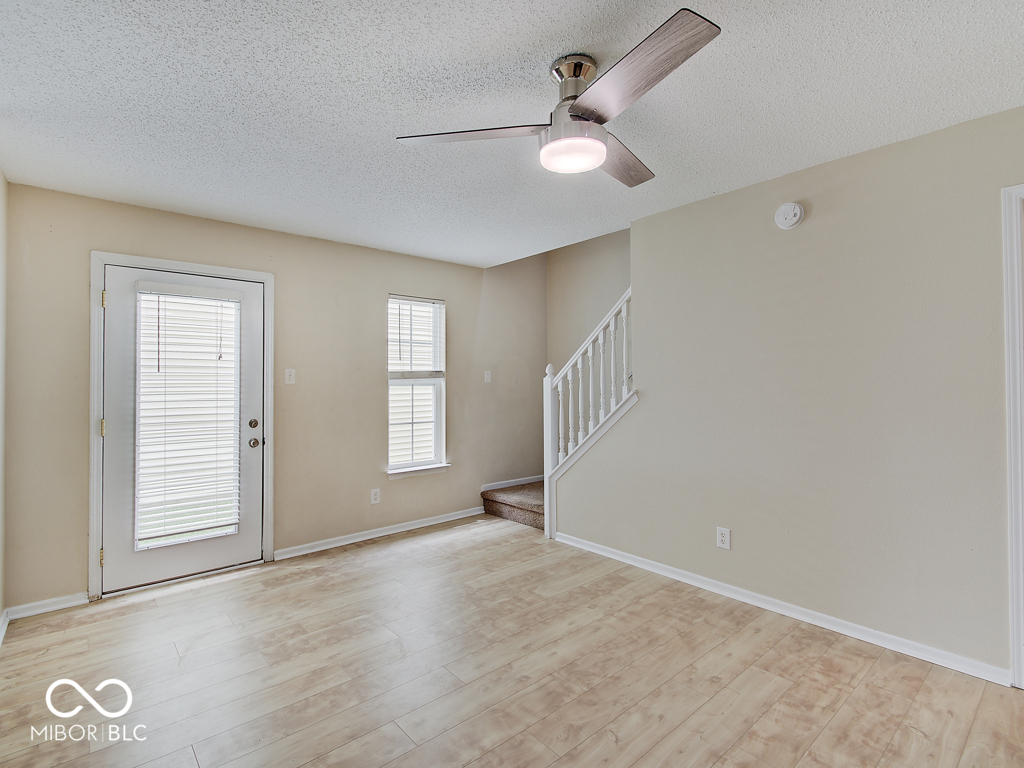 12812 Courage Crossing Fishers, IN 46037 - Photo 7 of 22