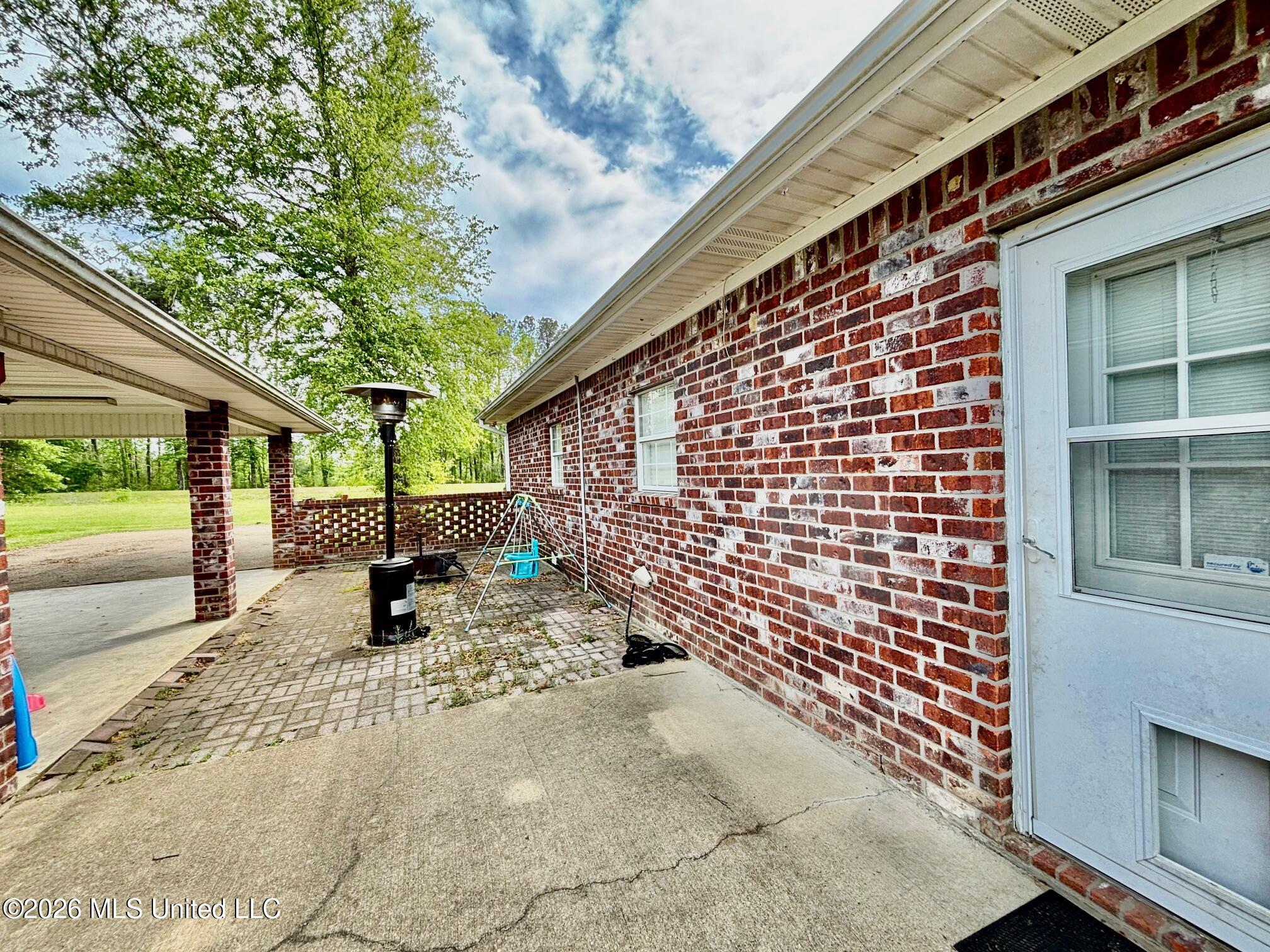 1010 Deerfield Road Summit, MS 39666 - Photo 5 of 26 IMG_3735