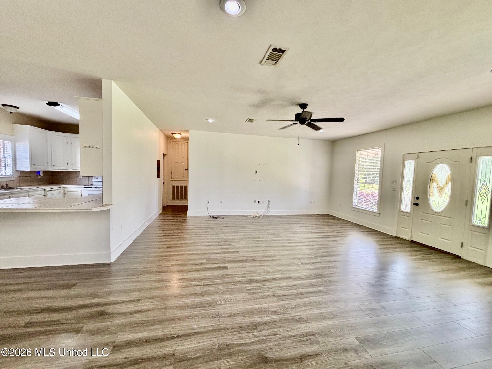 1010 Deerfield Road Summit, MS 39666 - Photo 9 of 26 IMG_3728