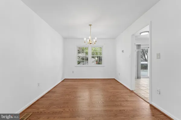 $795,000 | 8910 Spur Road, Springfield, VA 22153