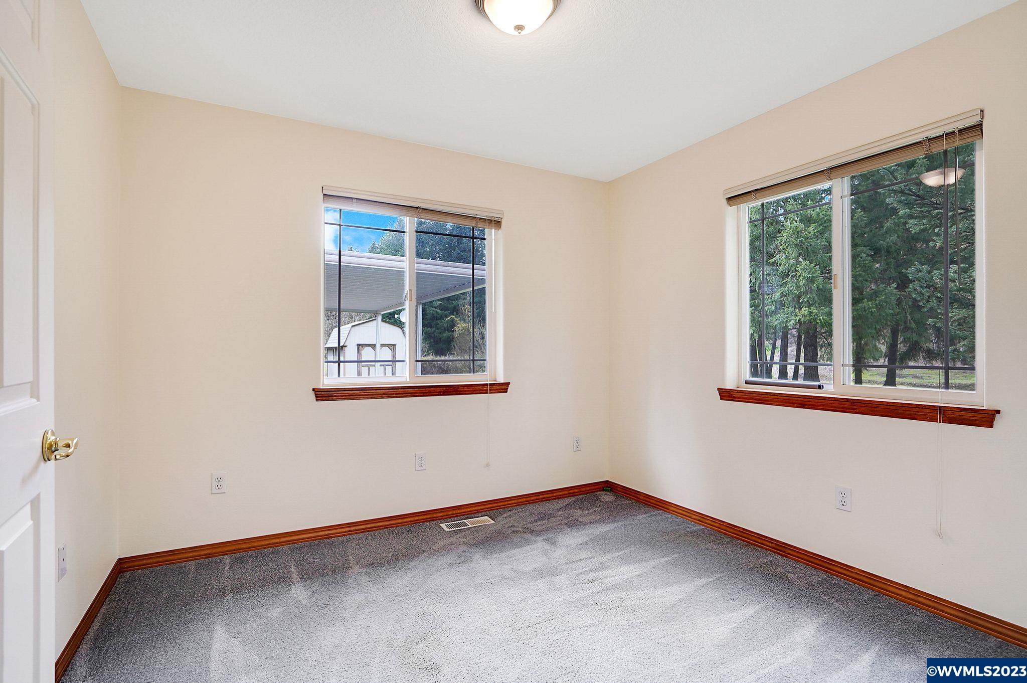 16995 Old Mehama Road Southeast Stayton, OR 97383 - Photo 19 of 42 Gallery Image 19