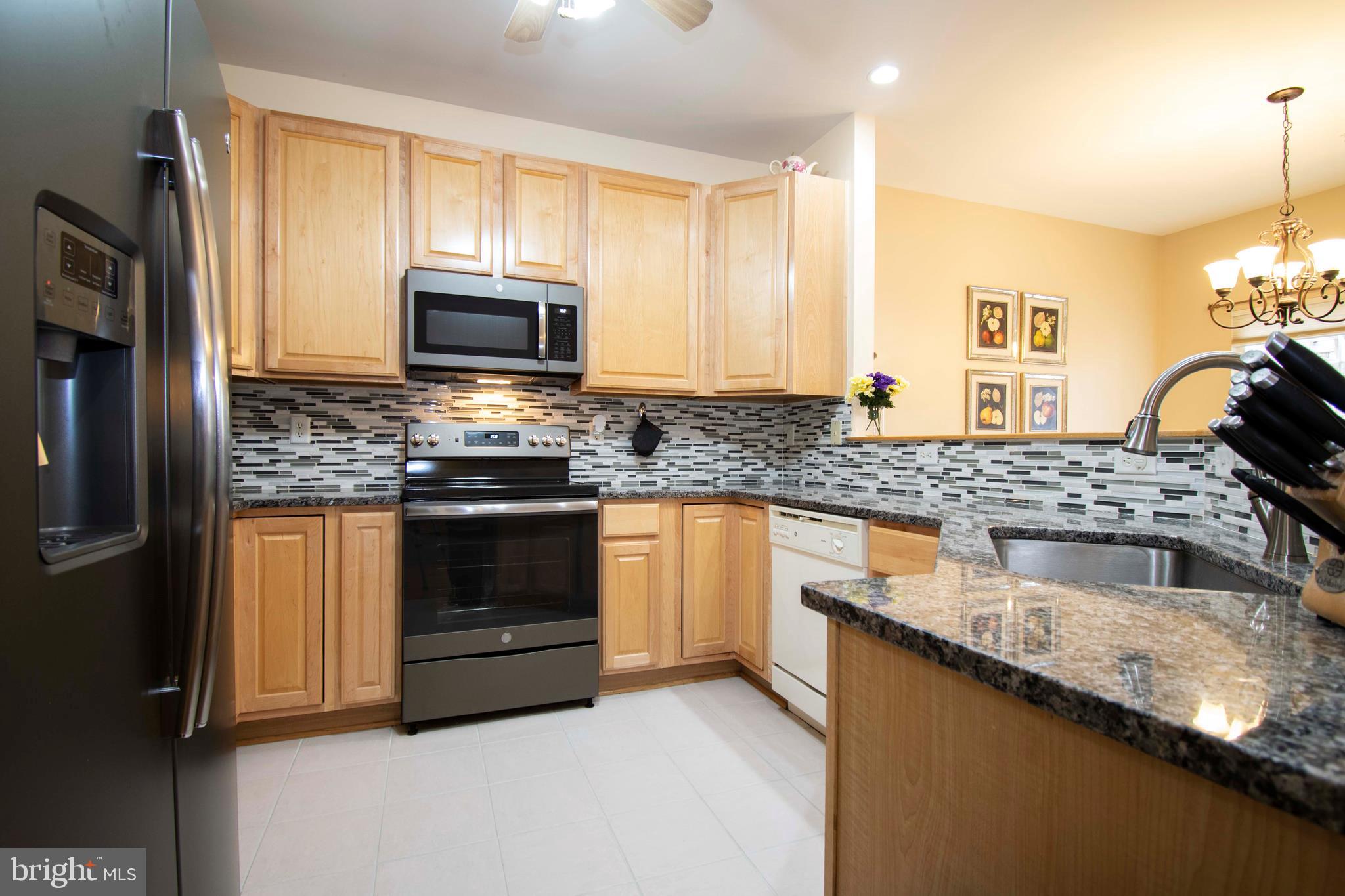 2556 Running Wolf Trail Odenton, MD 21113 - Photo 6 of 36 New Dishwasher now installed to match!