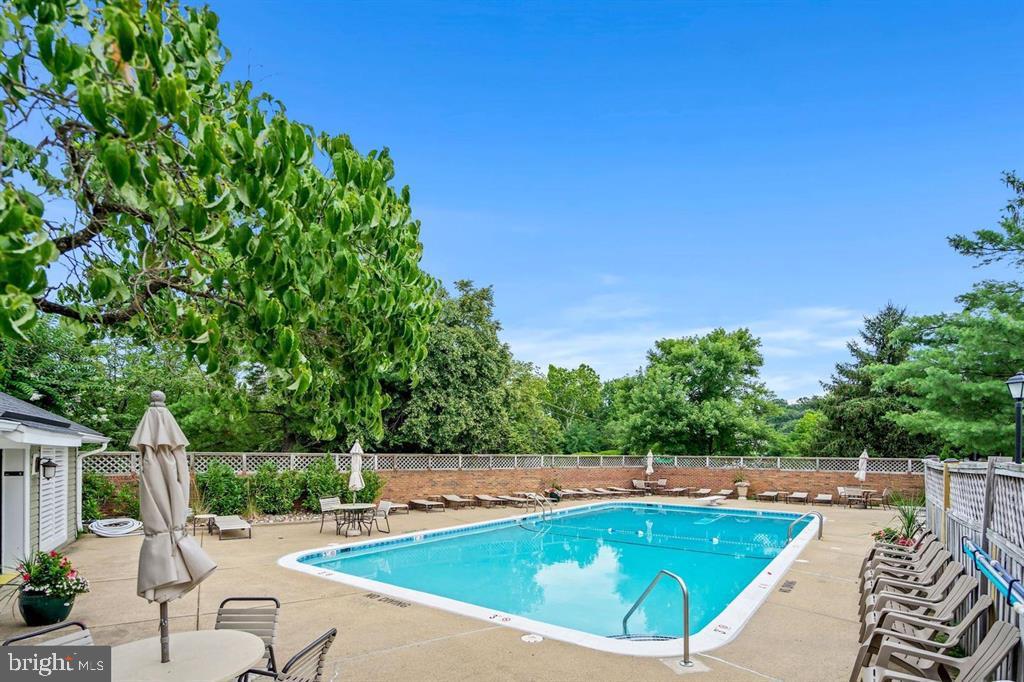 4519 28th Road South, Unit A Arlington, VA 22206 - Photo 24 of 33 a view of a swimming pool with a patio