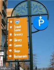 4519 28th Road South, Unit A Arlington, VA 22206 - Photo 32 of 33 a view of a door