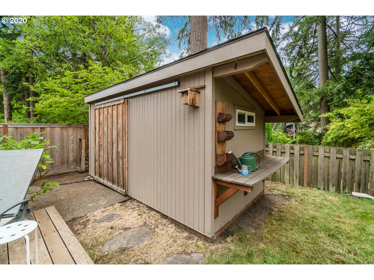 5680 Southwest Glenbrook Road Beaverton, OR 97007 - Photo 22 of 22 Gallery Image 22