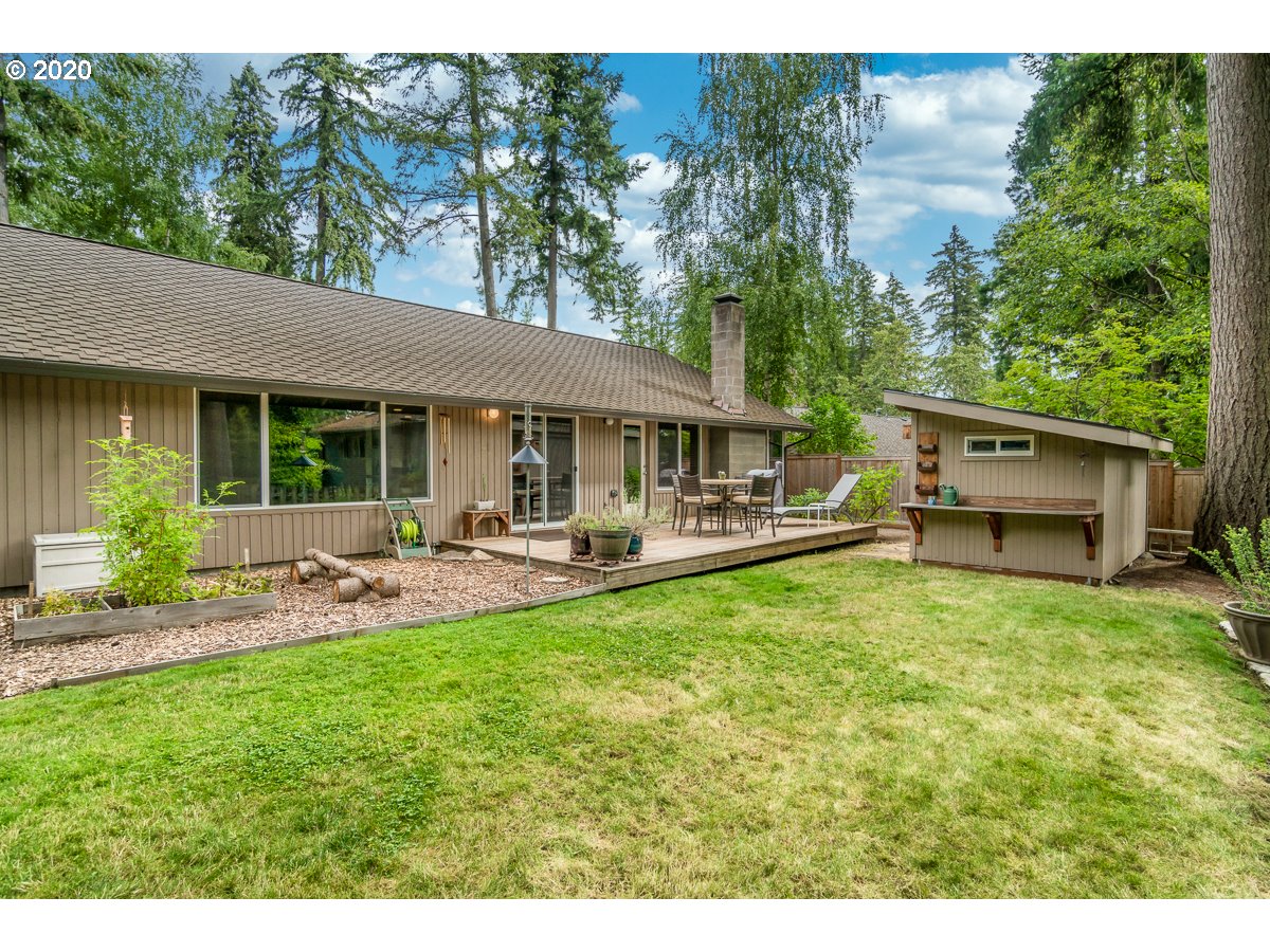 5680 Southwest Glenbrook Road Beaverton, OR 97007 - Photo 4 of 22 Gallery Image 4