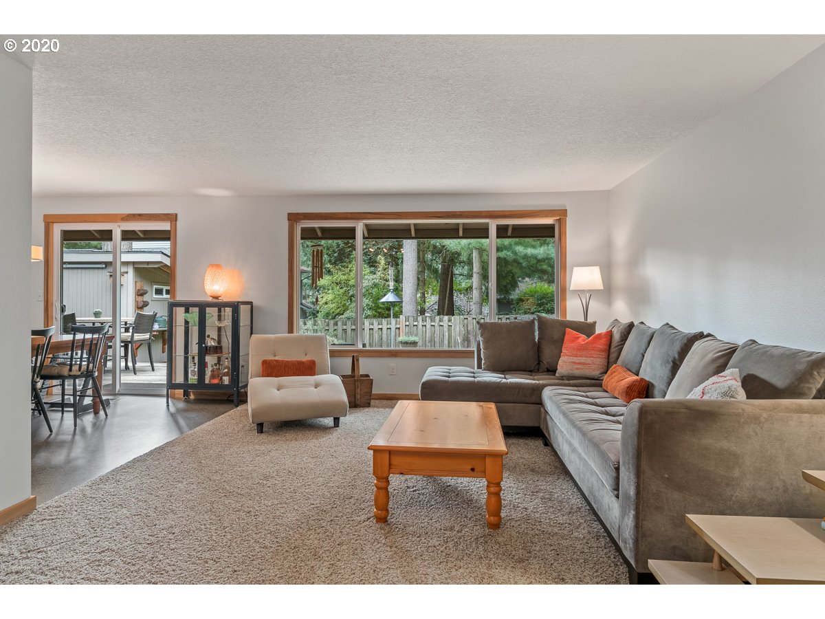 5680 Southwest Glenbrook Road Beaverton, OR 97007 - Photo 10 of 22 Gallery Image 10