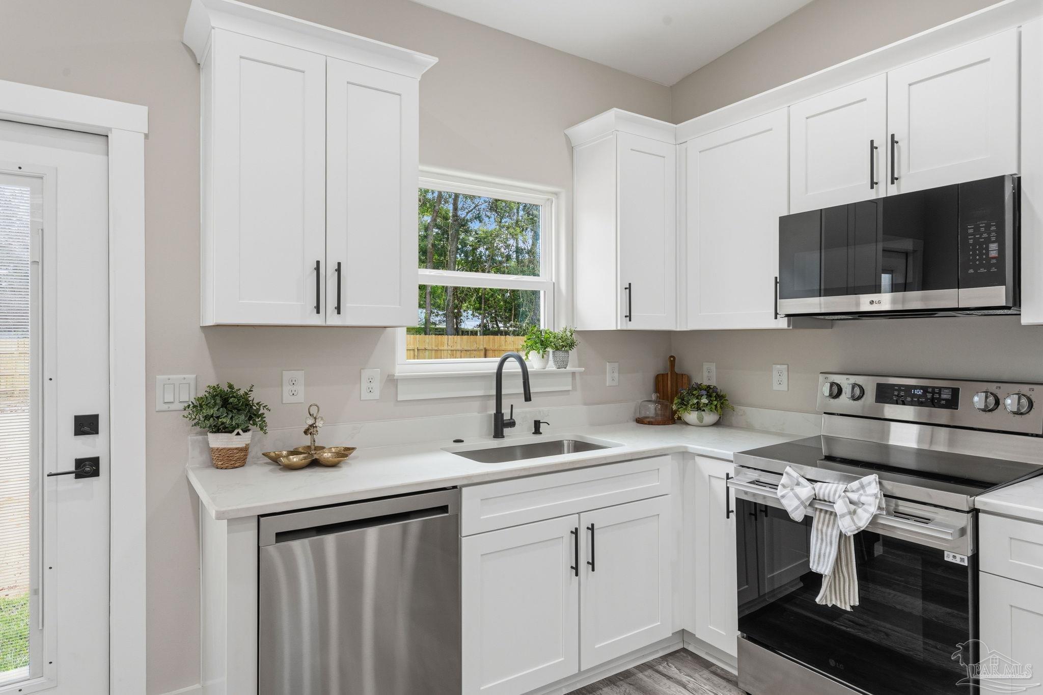 440 Western Pines Road Cantonment, FL 32533 - Photo 21 of 34 Gallery Image 21