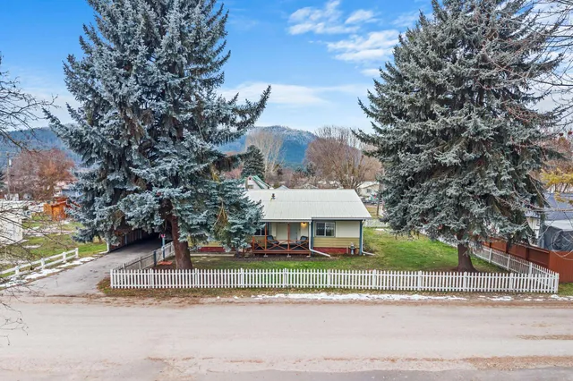 $189,000 | 304 South Kruger Street, Chewelah, WA 99109