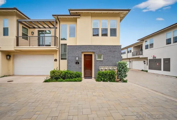 $985,000 | 16750 Coyote Bush Drive, Unit 97, San Diego, CA 92127