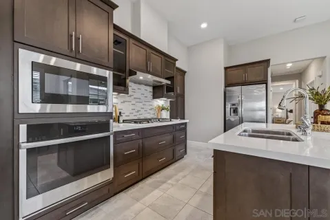 $985,000 | 16750 Coyote Bush Drive, Unit 97, San Diego, CA 92127