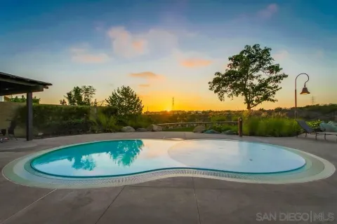 $985,000 | 16750 Coyote Bush Drive, Unit 97, San Diego, CA 92127