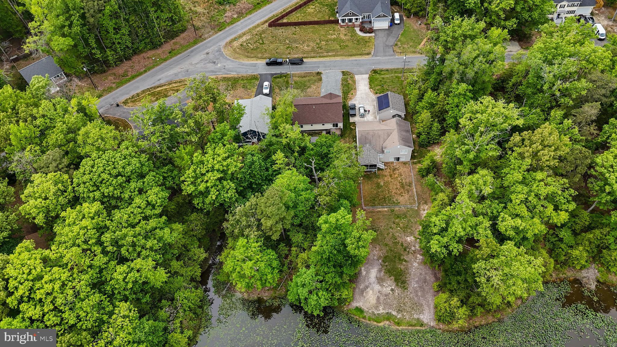 32 Placid Road Colonial Beach, VA 22443 - Photo 43 of 54 an aerial view of a house with an outdoor space