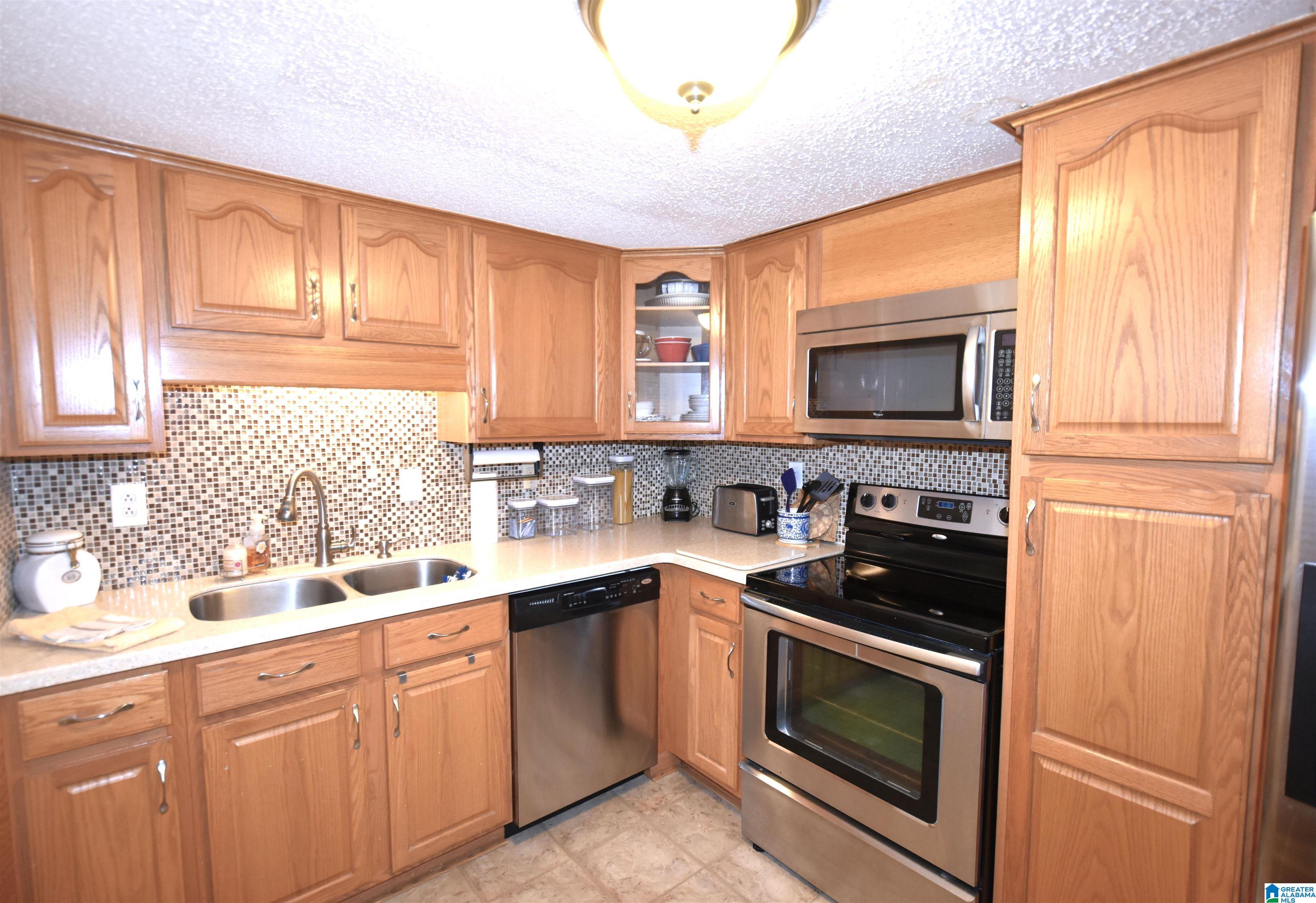 3822 Windhover, Unit 3822 Birmingham, AL 35216 - Photo 6 of 37