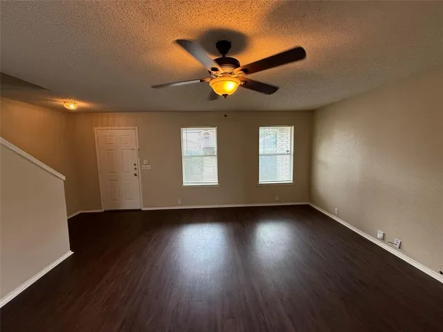 $2,075 | 135 Quail Run Drive, Seagoville, TX 75159