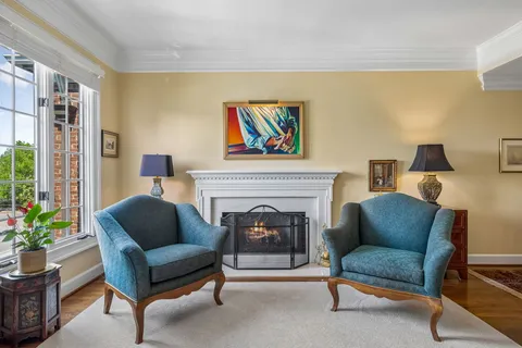 $780,000 | 3737 West End Avenue, Unit 305, Nashville, TN 37205