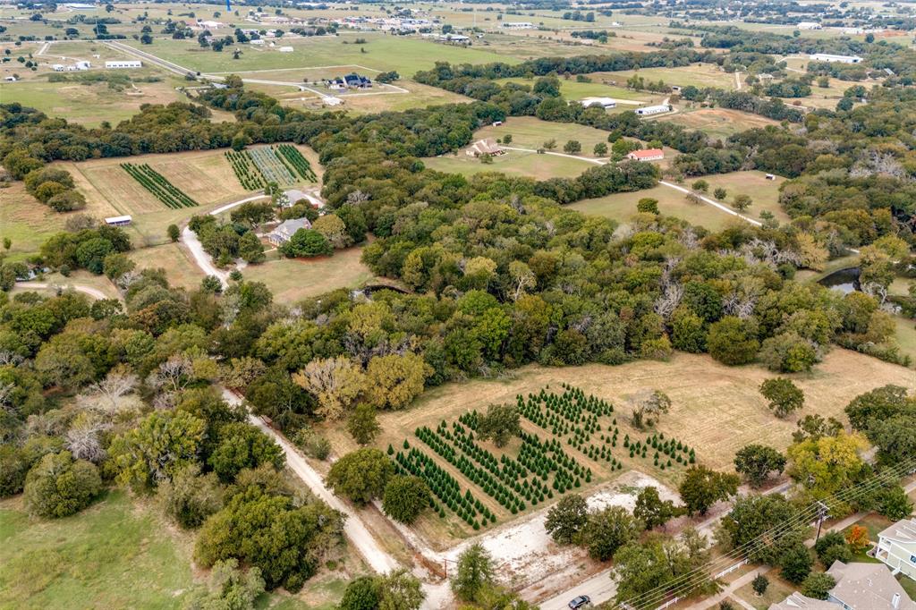 1833 Dr Sanders Road Cross Roads, TX 76227 - Photo 37 of 40