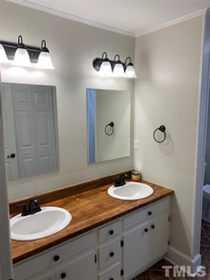 2563 Oak Grove Church Road Angier, NC 27501 - Photo 12 of 28 Gallery Image 12