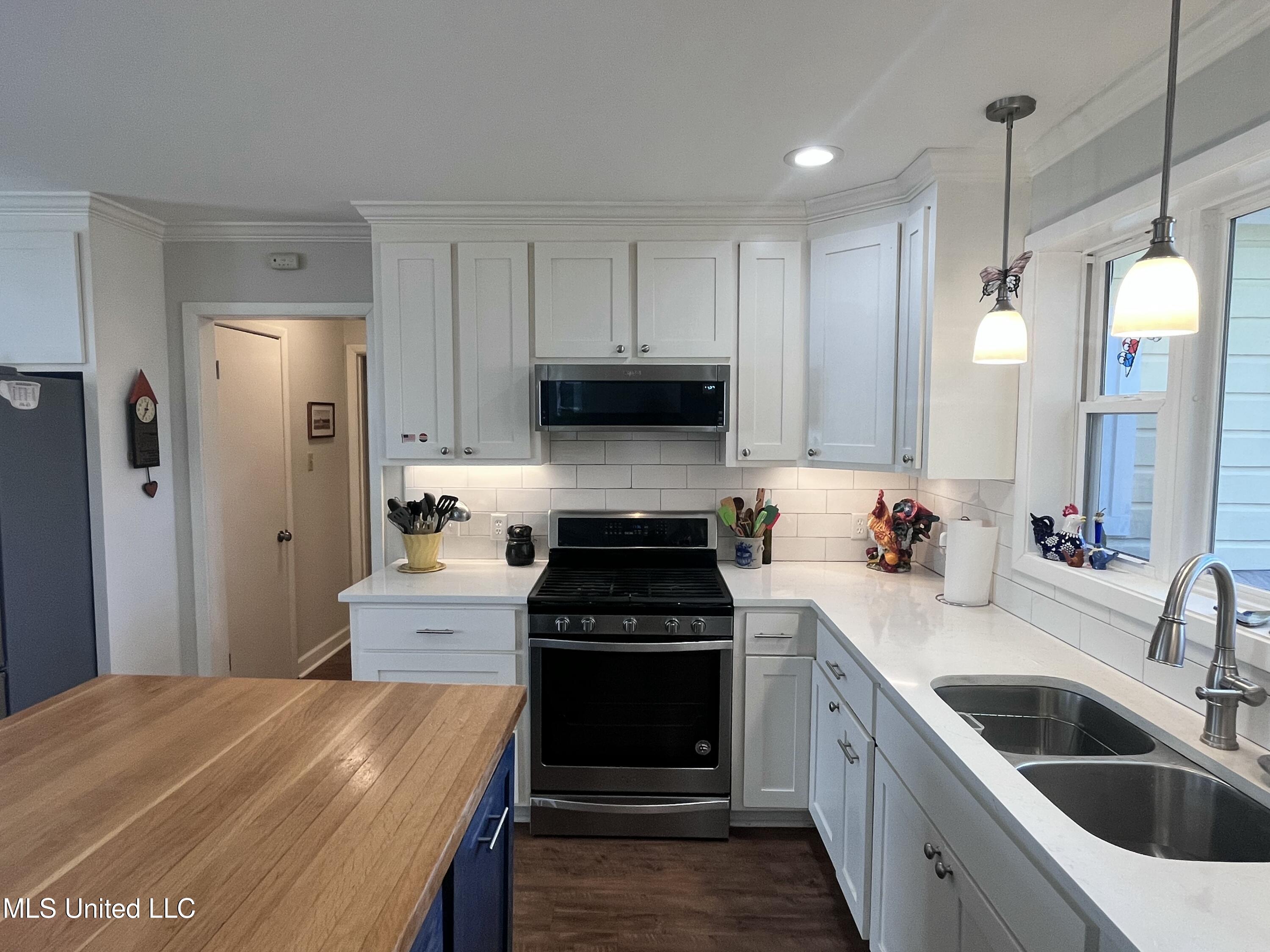 835 Post Road Clinton, MS 39056 - Photo 13 of 100 IMG_9785