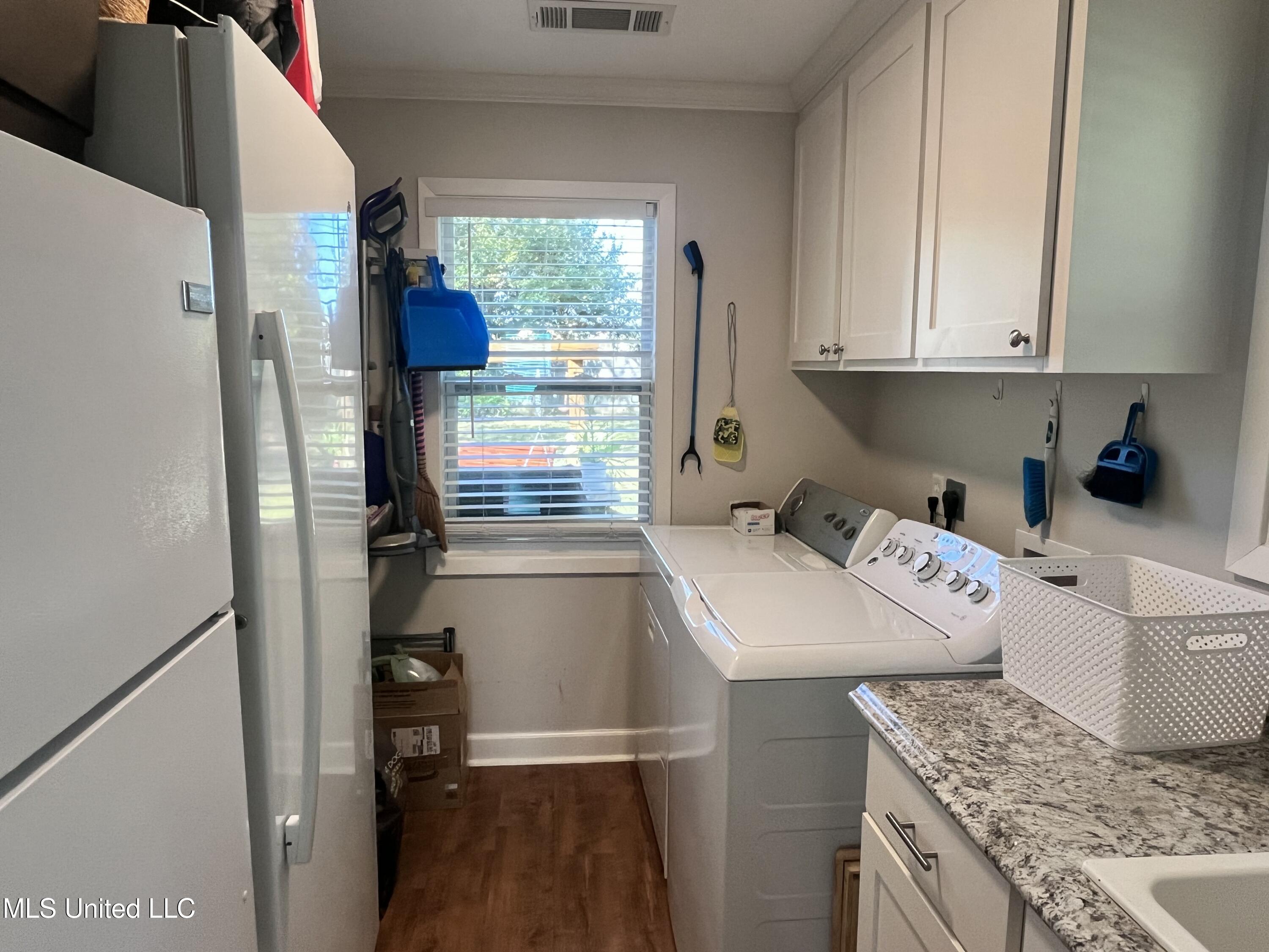 835 Post Road Clinton, MS 39056 - Photo 17 of 100 IMG_9839