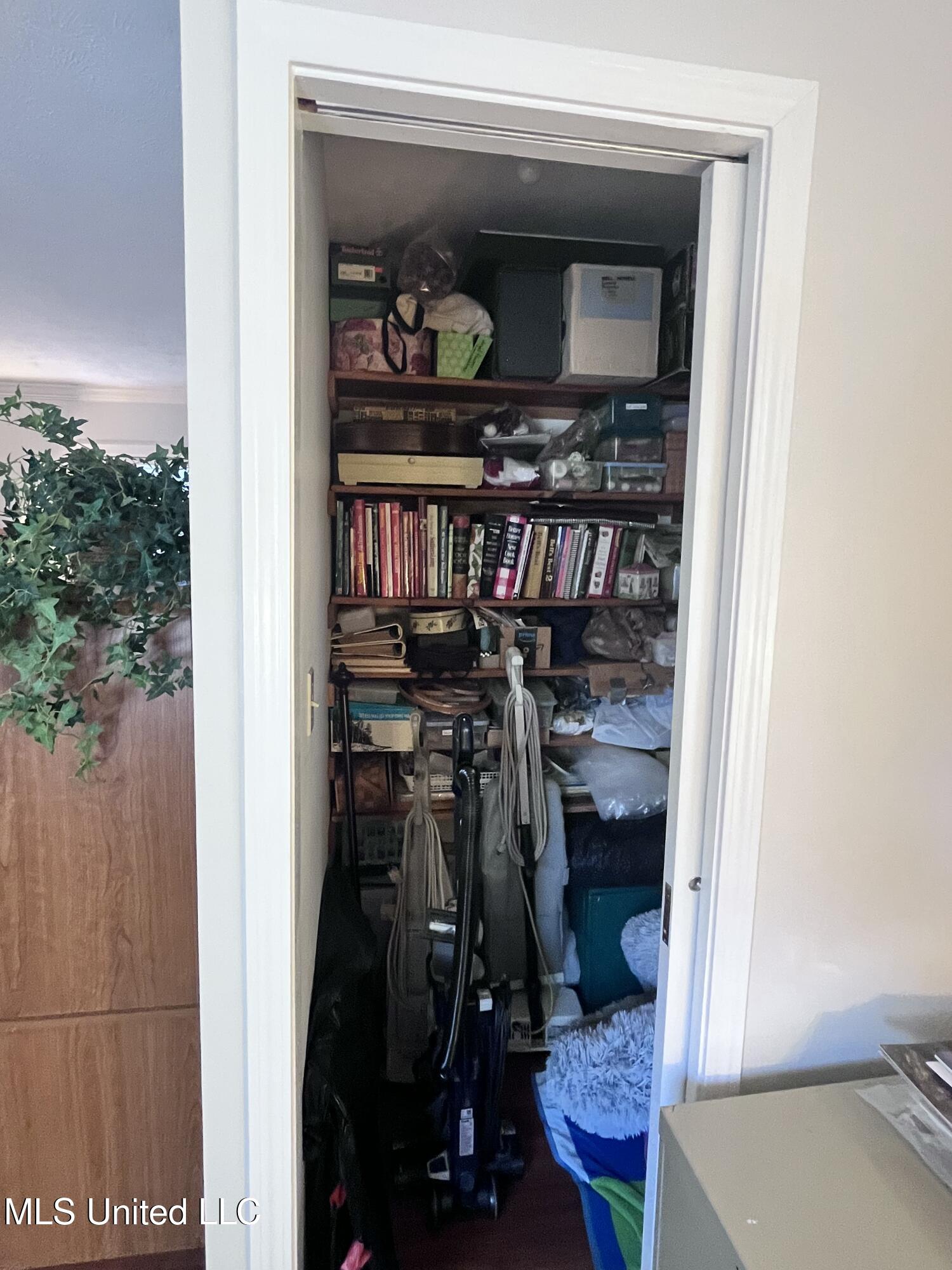 835 Post Road Clinton, MS 39056 - Photo 38 of 100 IMG_9804