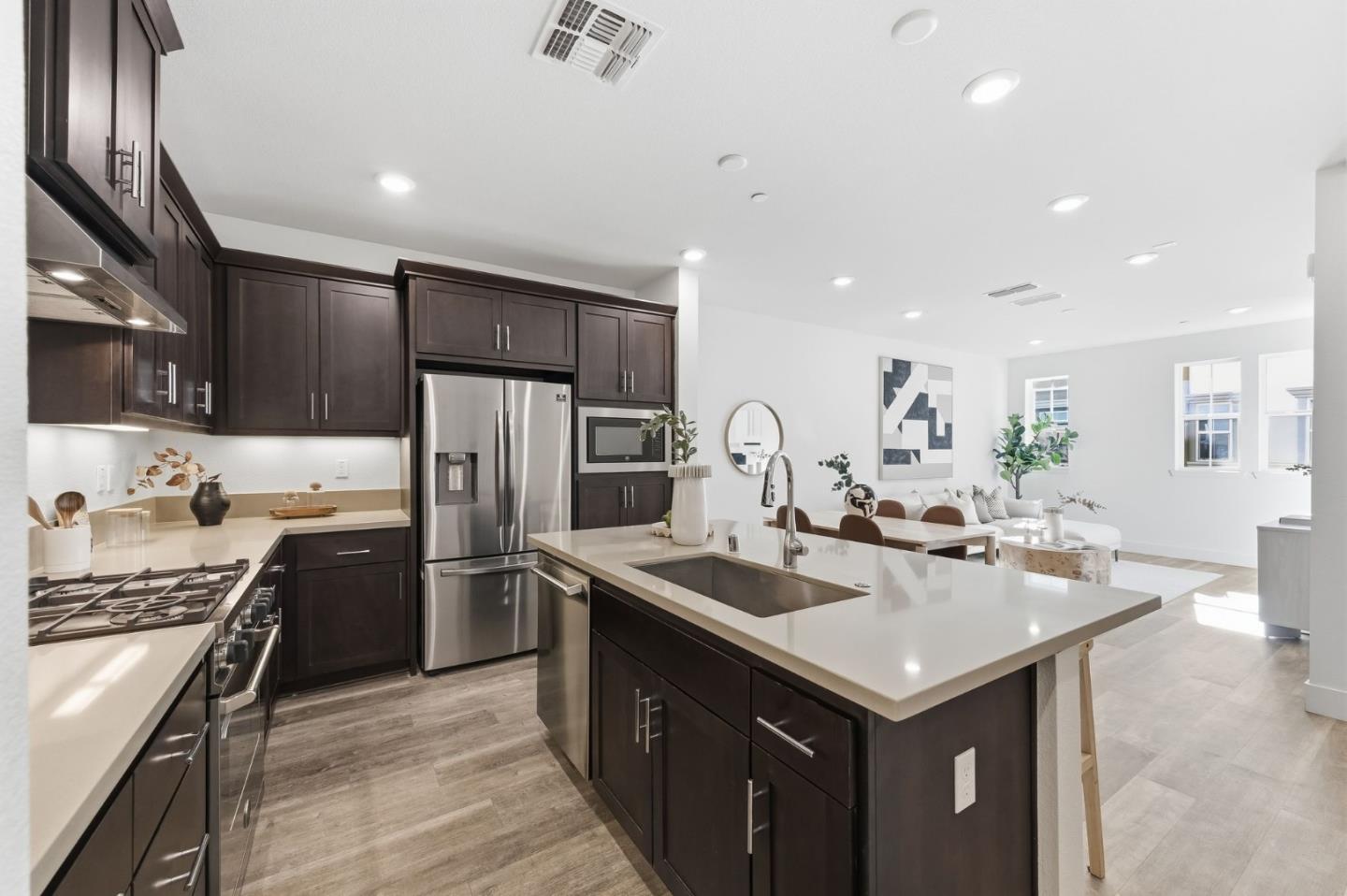 692 Amalfi Loop Milpitas, CA 95035 - Photo 7 of 21