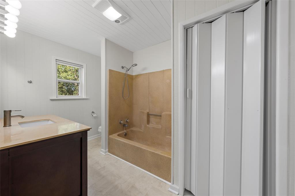 312 East Colorado Bremond, TX 76629 - Photo 16 of 26