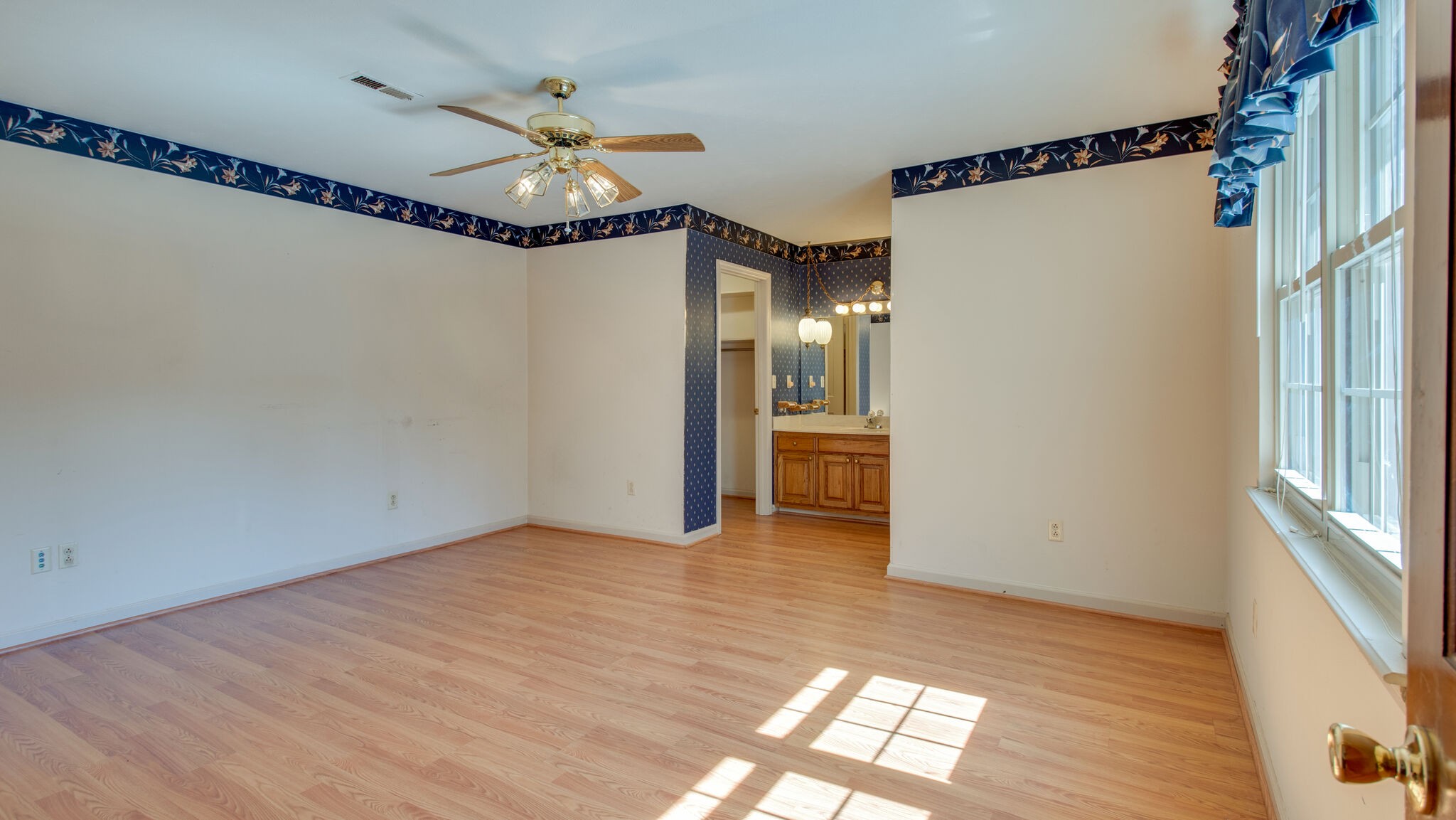 4001 Anderson Road, Unit M1 Nashville, TN 37217 - Photo 22 of 32 Gallery Image 22