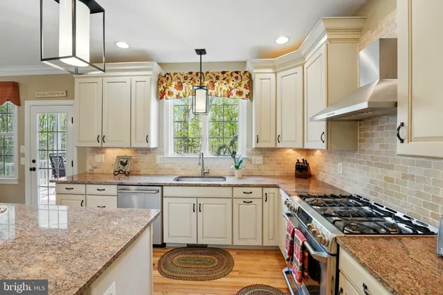 $749,900 | 19254 Mabel Court, Culpeper, VA 22701