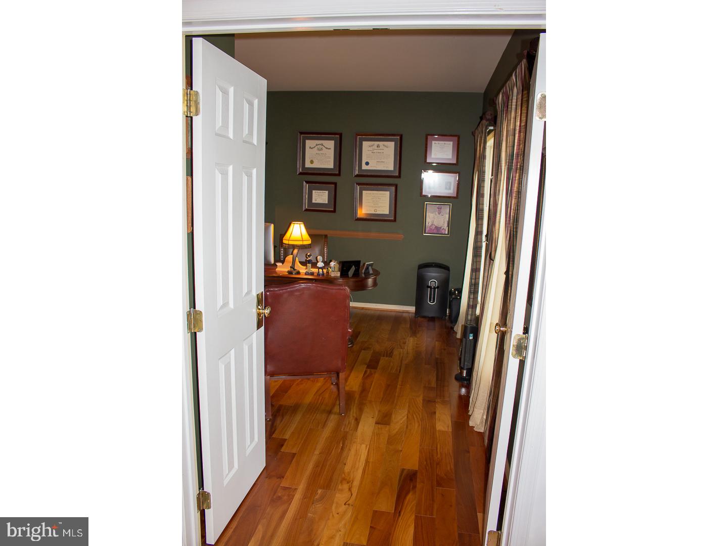 19 Murray Road Moorestown, NJ 08057 - Photo 11 of 25 Office / Study