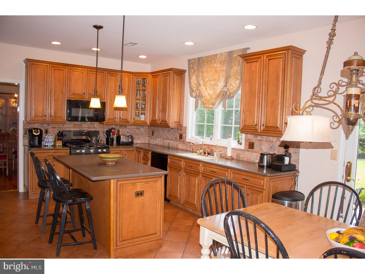 19 Murray Road Moorestown, NJ 08057 - Photo 8 of 25 Kitchen