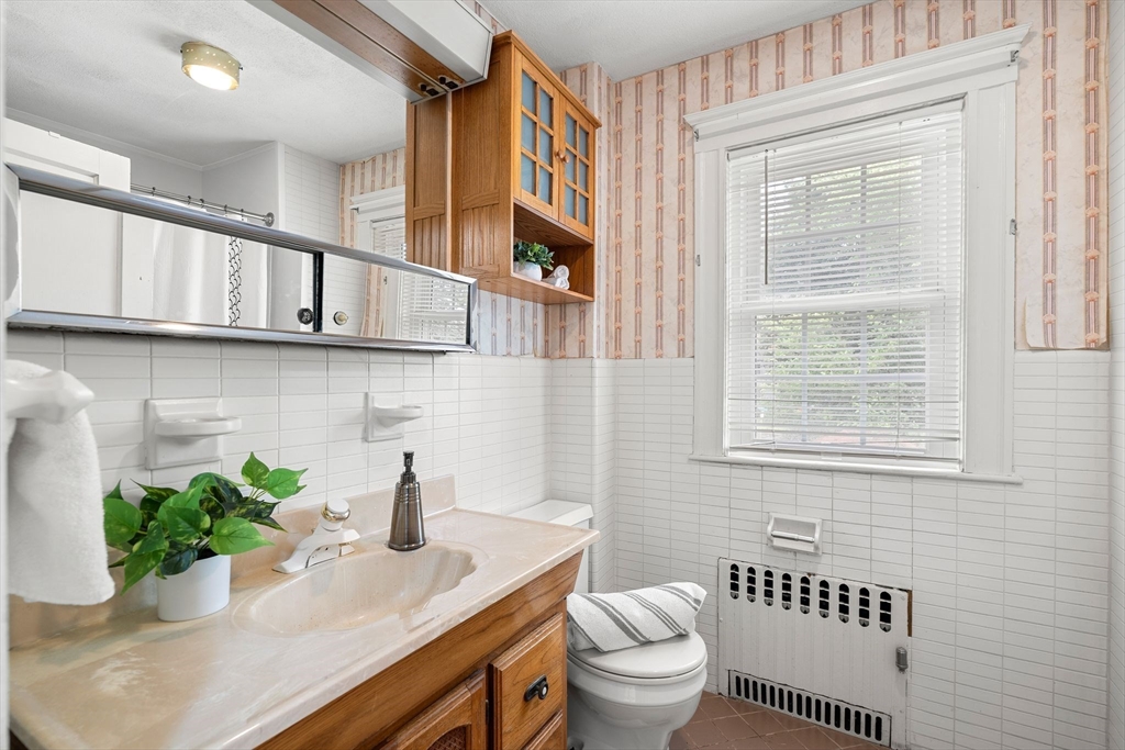 67 Ronald Road Arlington, MA 02474 - Photo 24 of 41