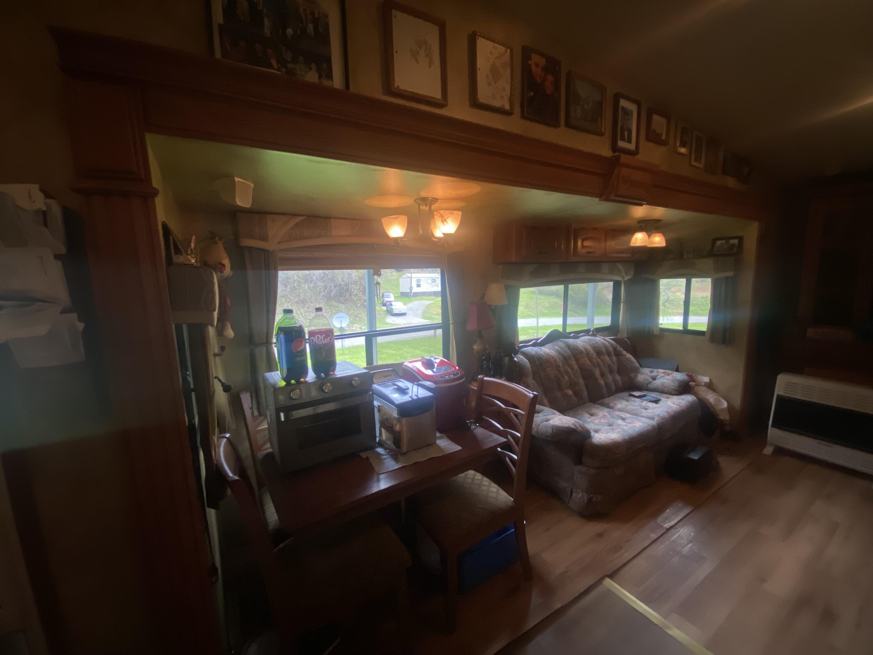 4024 Pine Orchard Road Butler, TN 37640 - Photo 20 of 31 IMG_0764 2