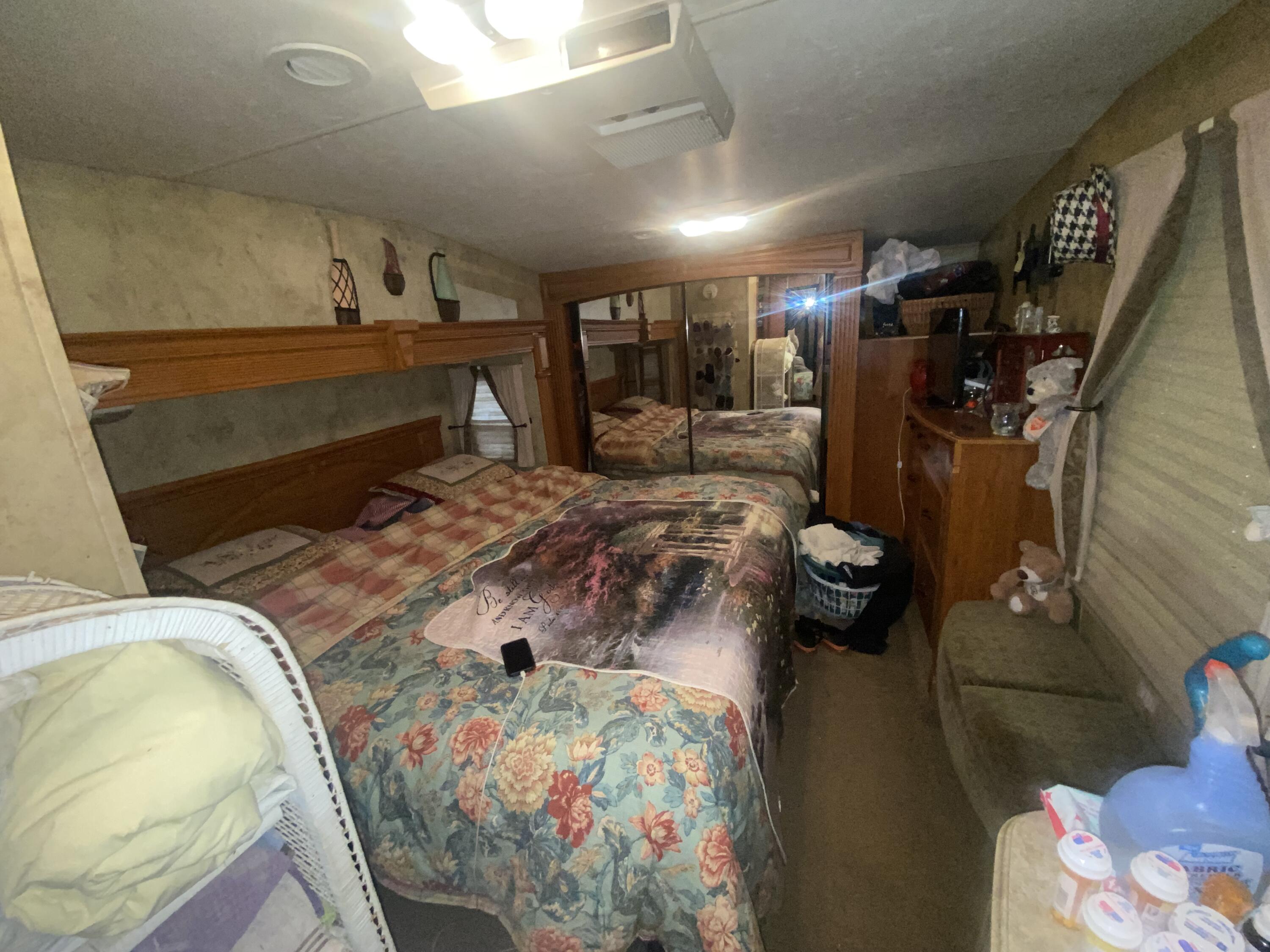 4024 Pine Orchard Road Butler, TN 37640 - Photo 25 of 31 IMG_0770