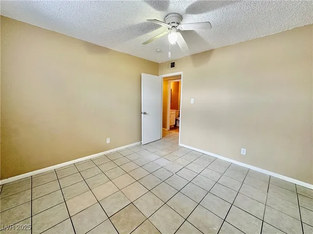 $995 | 3330 Cambridge Street, Unit 3, Las Vegas, NV 89169