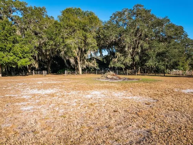 $679,000 | 14540 Northeast 250th Avenue, Fort McCoy, FL 32134