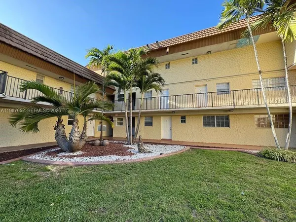 $2,400 | 8500 Southwest 109th Avenue, Unit 6118, Miami, FL 33173