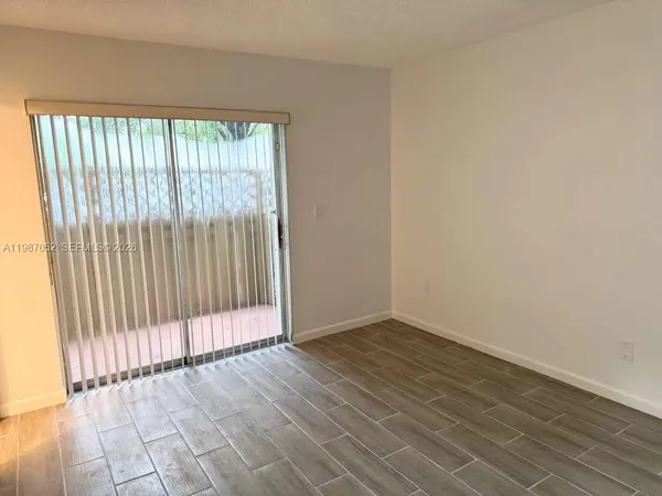 $2,400 | 8500 Southwest 109th Avenue, Unit 6118, Miami, FL 33173